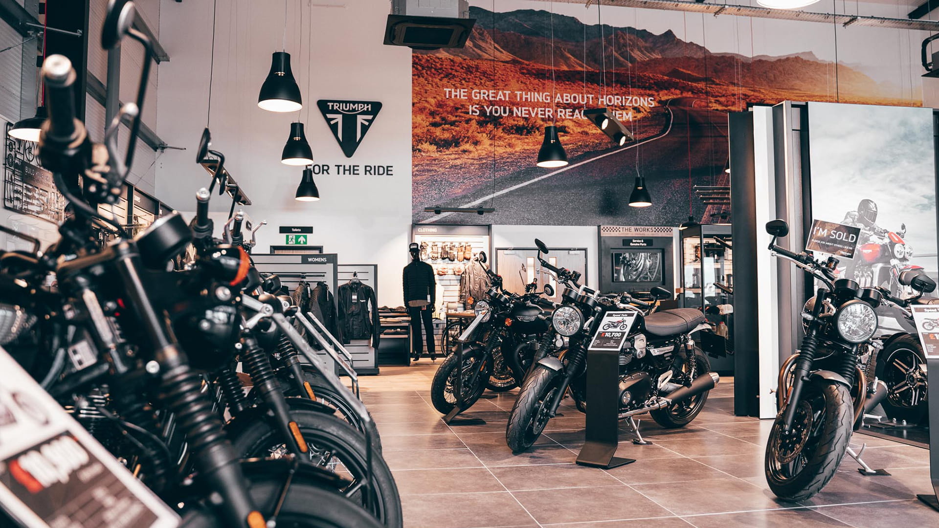 Triumph motorcycle dealers sales near me